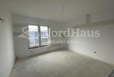 Duplex cu 4 camere cu Teren 264 Mp în Rășinari - 2
