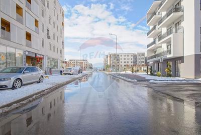 Apartament cu 2 camere decomandat, mobilat în Tractorul - 14