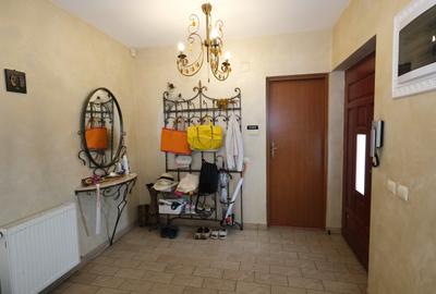 Vanzare vila noua, mobilata P+1+Pod Cornetu si 500 mp teren cu toate utilitatile - 21