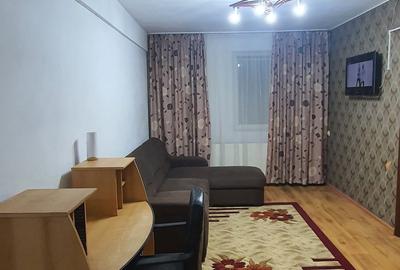 De inchiriat Ap.2 camere+terasa proprie- 2 min.Metrou Aparatorii Patriei - 4