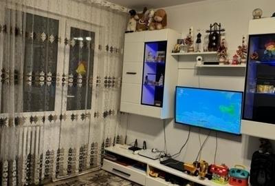 Apartament cu 2 camere semidecomandat în Tătărași