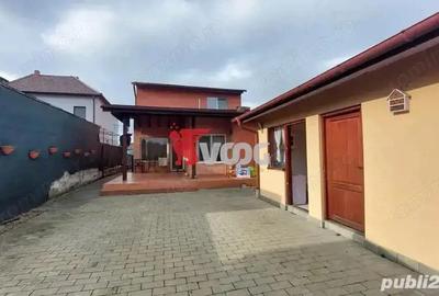 Casa de vanzare