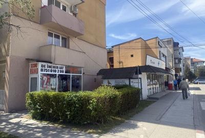 Spațiu comercial, de 35 mp, în Central - 3