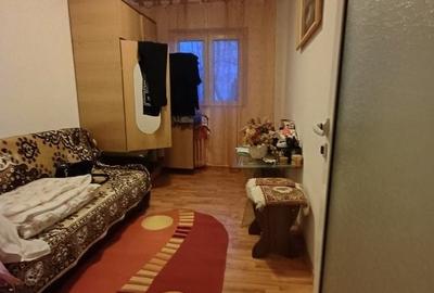 Piata Alexandru- Apartament 4 camere, 2 bai- bloc 1981