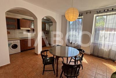 Apartament cu 3 camere nedecomandat, mobilat în Central - 2