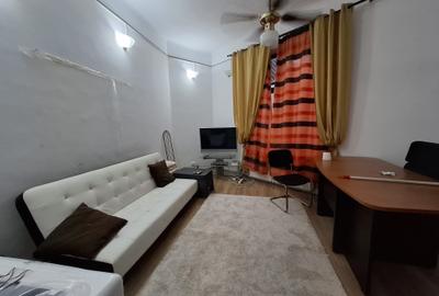 URGENT!, Mosilor-Dacia, PARTER DE VILA, intrare separata, 76 MP, NEGOCIABIL - 1