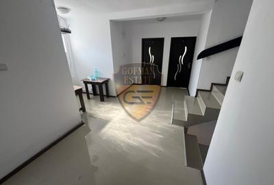 Casă individuală cu 11 camere cu Canalizare în Faleza Nord - 12