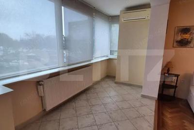 Apartament cu 4 camere decomandat în Central - 2