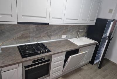 Apartament cu 3 camere decomandat în Tei - 2