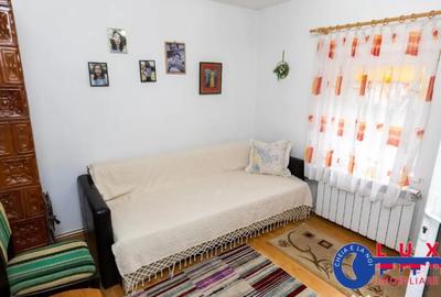 Casă cu 5 camere cu Teren 378 Mp în Central - 4