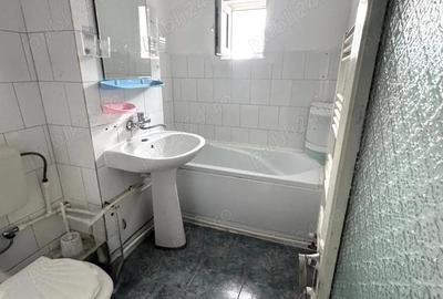 Apartament cu 3 camere decomandat, mobilat în Est - 2
