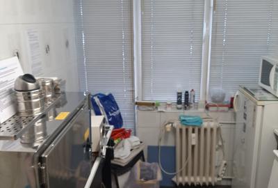 Spațiu comercial, de 52 mp, în 1 Mai - 14