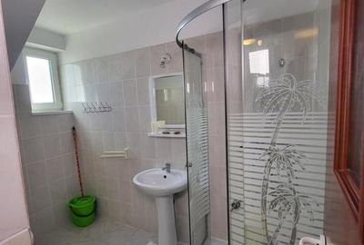 Casă cu 9 camere cu Teren 405 Mp în Nord - 2