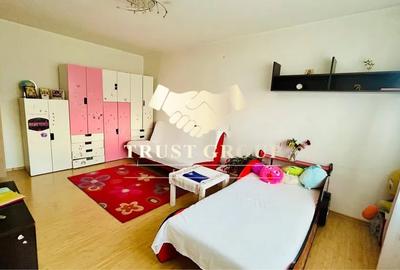 Apartament cu 2 camere decomandat în Crângași