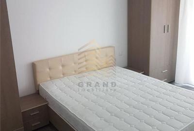 Apartament cu 3 camere în Central - 10