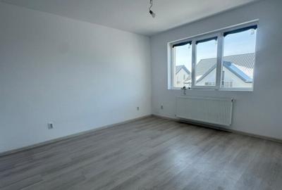 Casă cu 4 camere cu Teren 250 Mp în Berceni - 7