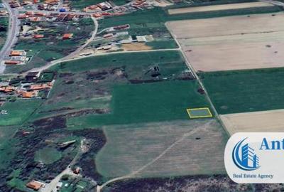 Teren de 611 mp, în Sânmartin