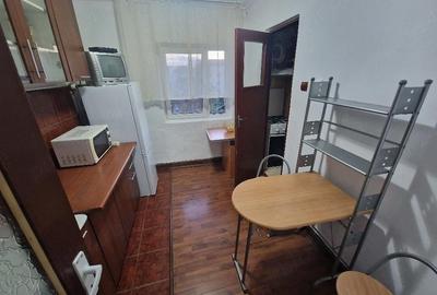 Apartament cu 2 camere decomandat în Dâmbovița - 1
