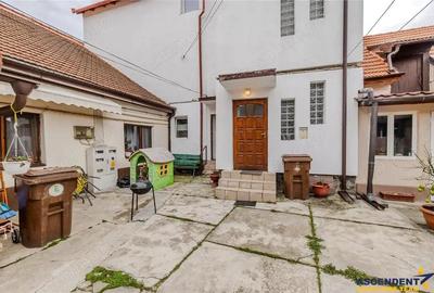 Locuinta cu caracter,doua niveluri,4 camere,terasa,garaj,curte,Centru Istoric Brasov: FILM 3D! - 15