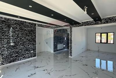 Casă cu 4 camere cu Teren 411 Mp în Est - 5