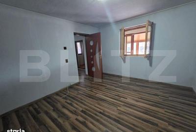 Casă cu 4 camere cu Teren 1710 Mp în Mogoșani - 6