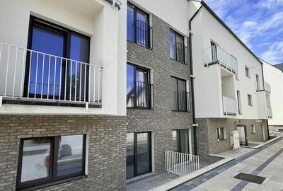 Apartament cu 3 camere decomandat în 7 Noiembrie - 7