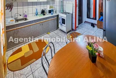 Apartament cu 3 camere semidecomandat în Gojdu - 4