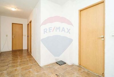 Apartament 3 camere decomandat Alexandru cel Bun Apartament 3 camere decomandat Alexandru cel Bun - 6