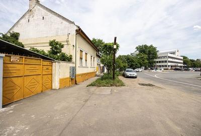 Casă individuală cu 5 camere în Pârneava