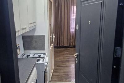 Garsonieră decomandată în Florești - 1