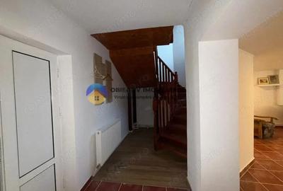 Casa spa?ioasa + teren de vanzare Girov, jud. Neam? - 15