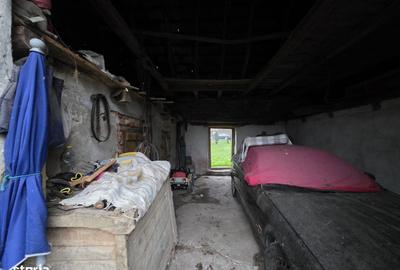 Casă cu 2 camere cu Teren 2086 Mp în Vărmaga - 5