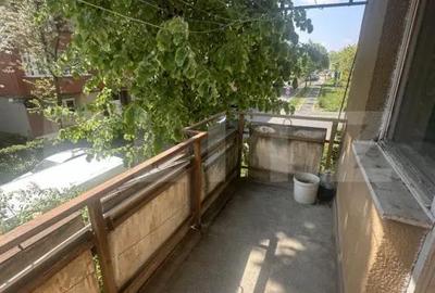 Apartament cu 3 camere decomandat în Micro 17 - 8