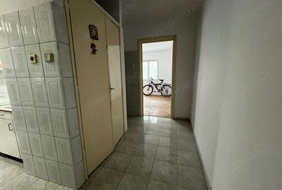 Garsonieră decomandată în Aradului