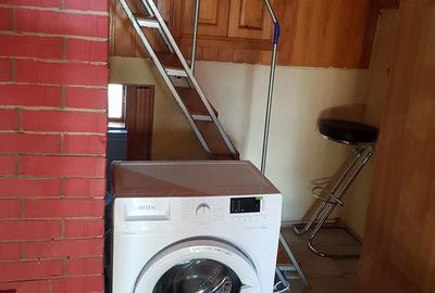 Casă cu 3 camere cu Teren 557 Mp în Chirlești - 1