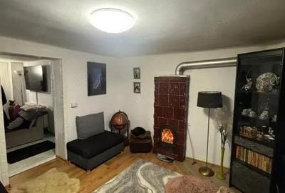 Casă cu Teren 138 Mp în Griviței - 1