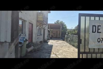 Casă cu Teren 420 Mp în Balotești - 1