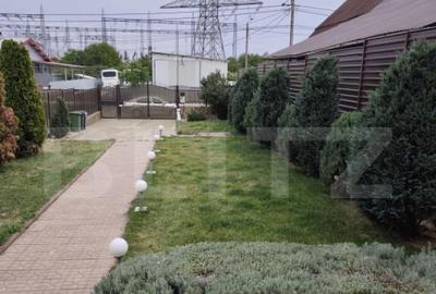 Casă cu 4 camere cu Teren 2700 Mp în Cihei - 1