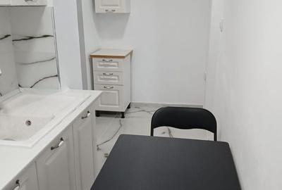 Apartament cu 2 camere decomandat în Tei - 2
