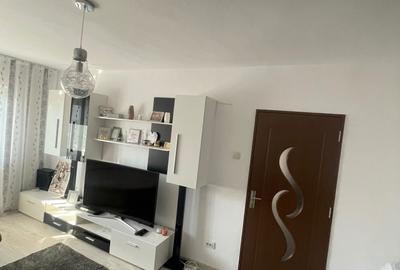 Apartament cu 2 camere decomandat în Central - 3