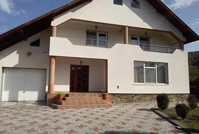 Casa si teren - 1