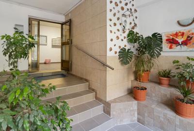 Apartament cu 3 camere decomandat în Calea Călărașilor - 18