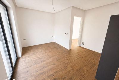 Casă cu 4 camere cu Teren 450 Mp în Podu Roș - 7