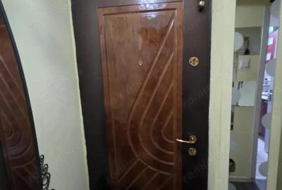 Apartament 3 camere, 52.86 mp, zona Sud - 1