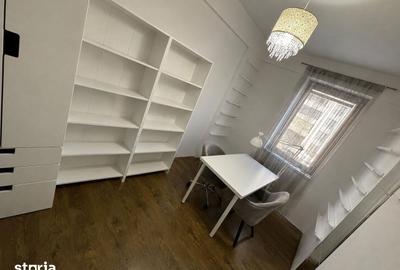 Apartament cu 3 camere în Central - 11