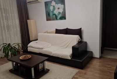Apartament cu 3 camere semidecomandat în Sud - 3