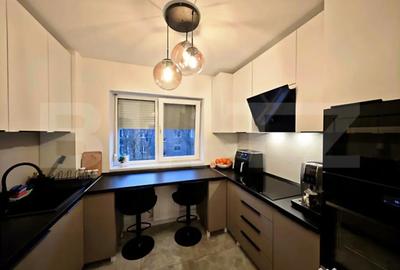 Apartament cu 4 camere decomandat în Rogerius