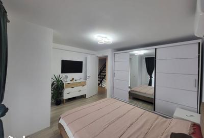 Casă cu 4 camere cu Teren 100 Mp în Central - 16