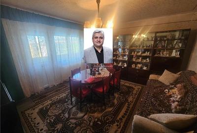 Apartament cu 4 camere decomandat, mobilat în Micro IV