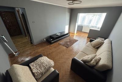 Apartament 3 camere zona Faleza Nord